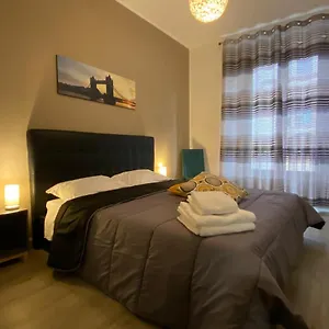 Appartement Trilocale In Piazza Duomo 