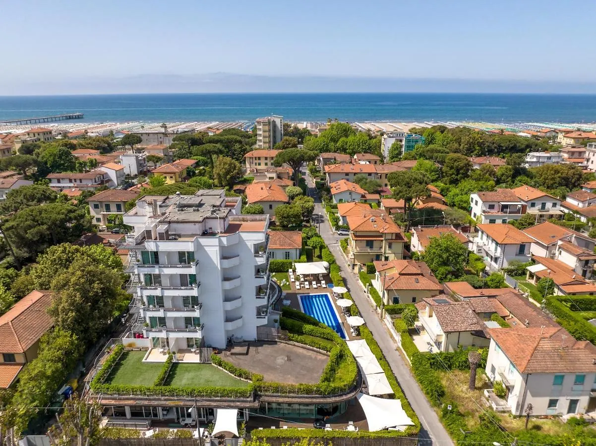 Mondial Resort & Spa Marina di Pietrasanta Hotel