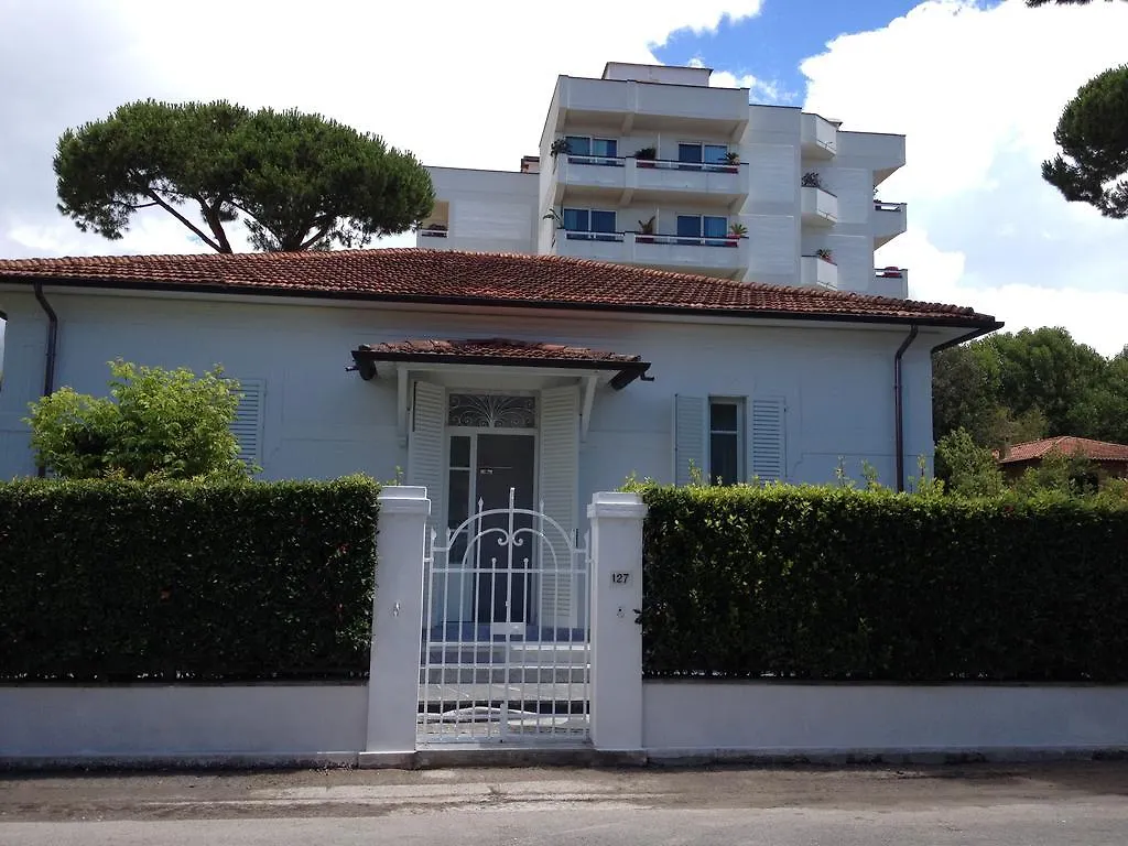 Mondial Resort & Spa Marina di Pietrasanta Hotel