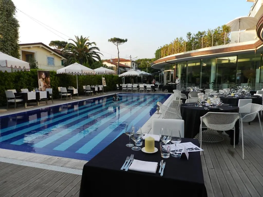 Mondial Resort & Spa Marina di Pietrasanta 4*,